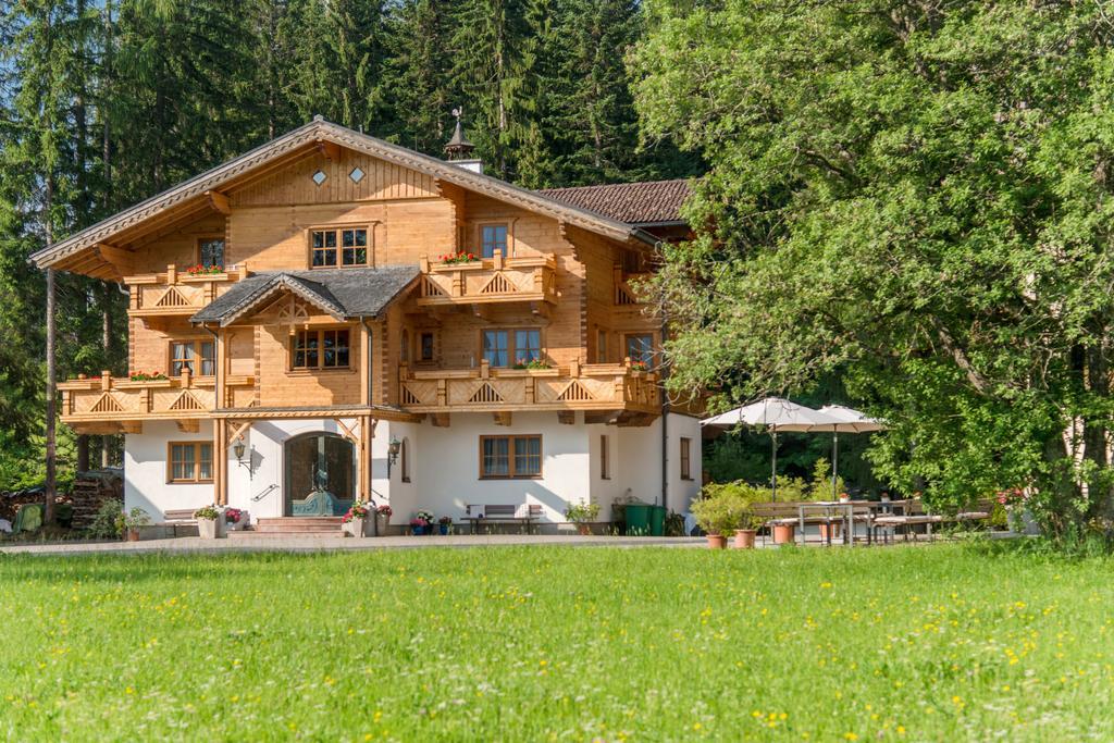 Bio-Holzhaus Und Landhaus Heimat Рамзау-ам-Дахштайн Екстер'єр фото