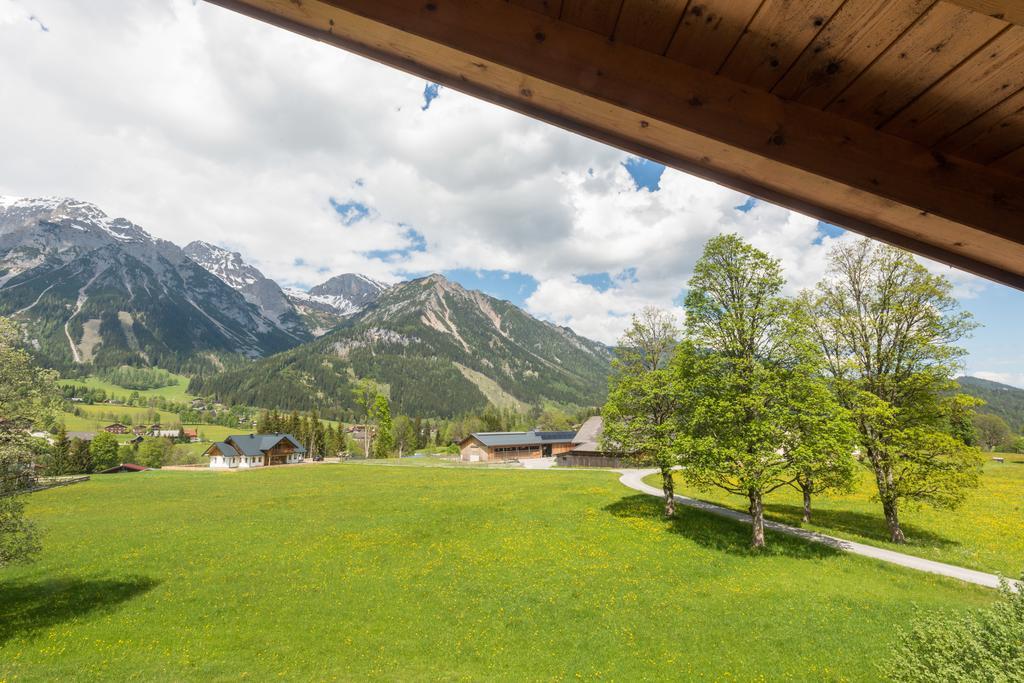 Bio-Holzhaus Und Landhaus Heimat Рамзау-ам-Дахштайн Екстер'єр фото